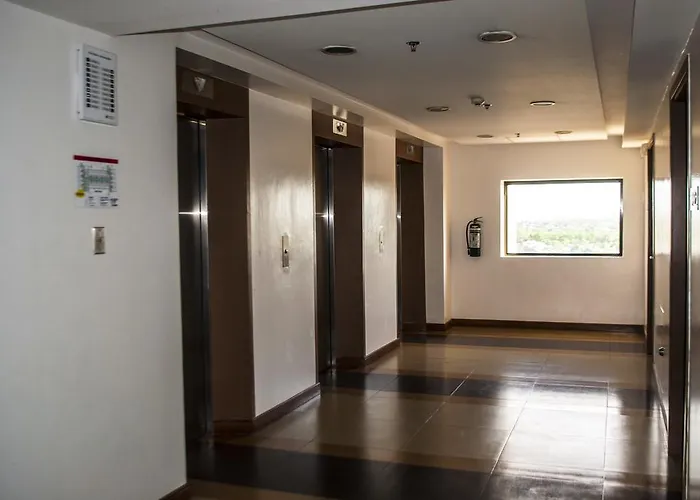 Apartment Titan At Tower 1 Alabang Manila